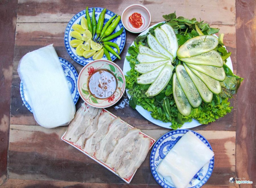 bánh tráng cuốn thịt heo nổi tiếng Đà Nẵng